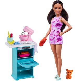 Barbie İle Mutfak Maceraları Oyun Seti HCD44